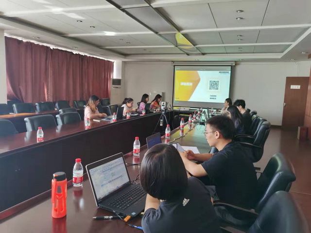 公司組織廣聯(lián)達(dá)云計(jì)價(jià)平臺(tái)GCCP6.0軟件培訓(xùn)